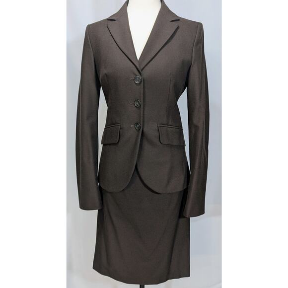 United Colors of Benetton Womens Brown Skirt Suit Blazer Set Made in Italy 40 - Picture 1 of 12